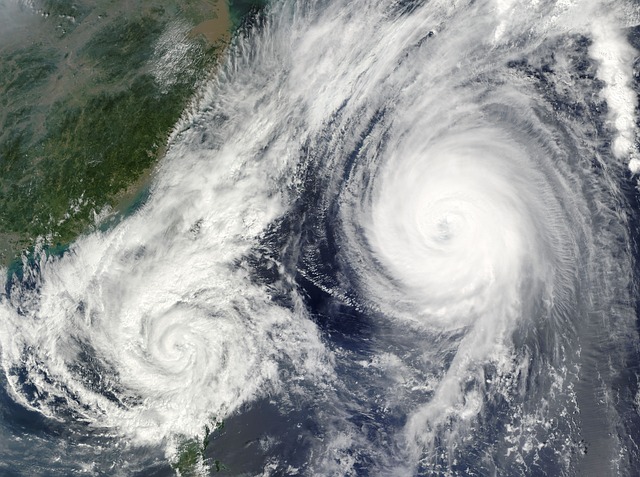 台風の画像